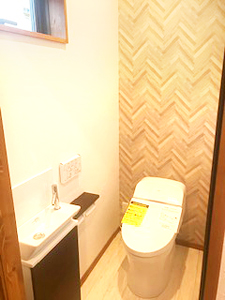 有限会社あいホーム：静岡市葵区新築住宅　トイレ