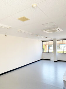 事務所を子ども塾へリノベーション