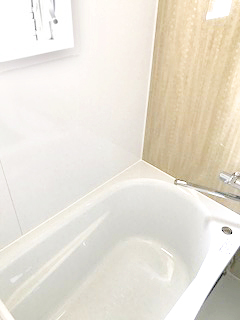 アンティーク調ブリックタイルが迎える、こだわりのデザイナーズアパート