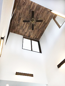 開放感とデザイン性を両立したおしゃれな事務所