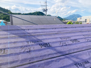 屋根カバー工法（重ね葺き）ルーフィング